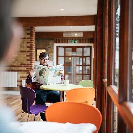 Gilwell Park Hotel Chingford Eksteriør billede