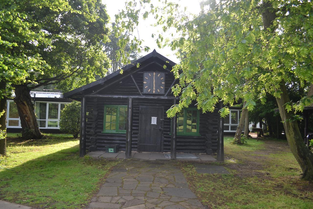 Gilwell Park Hotel Chingford Eksteriør billede